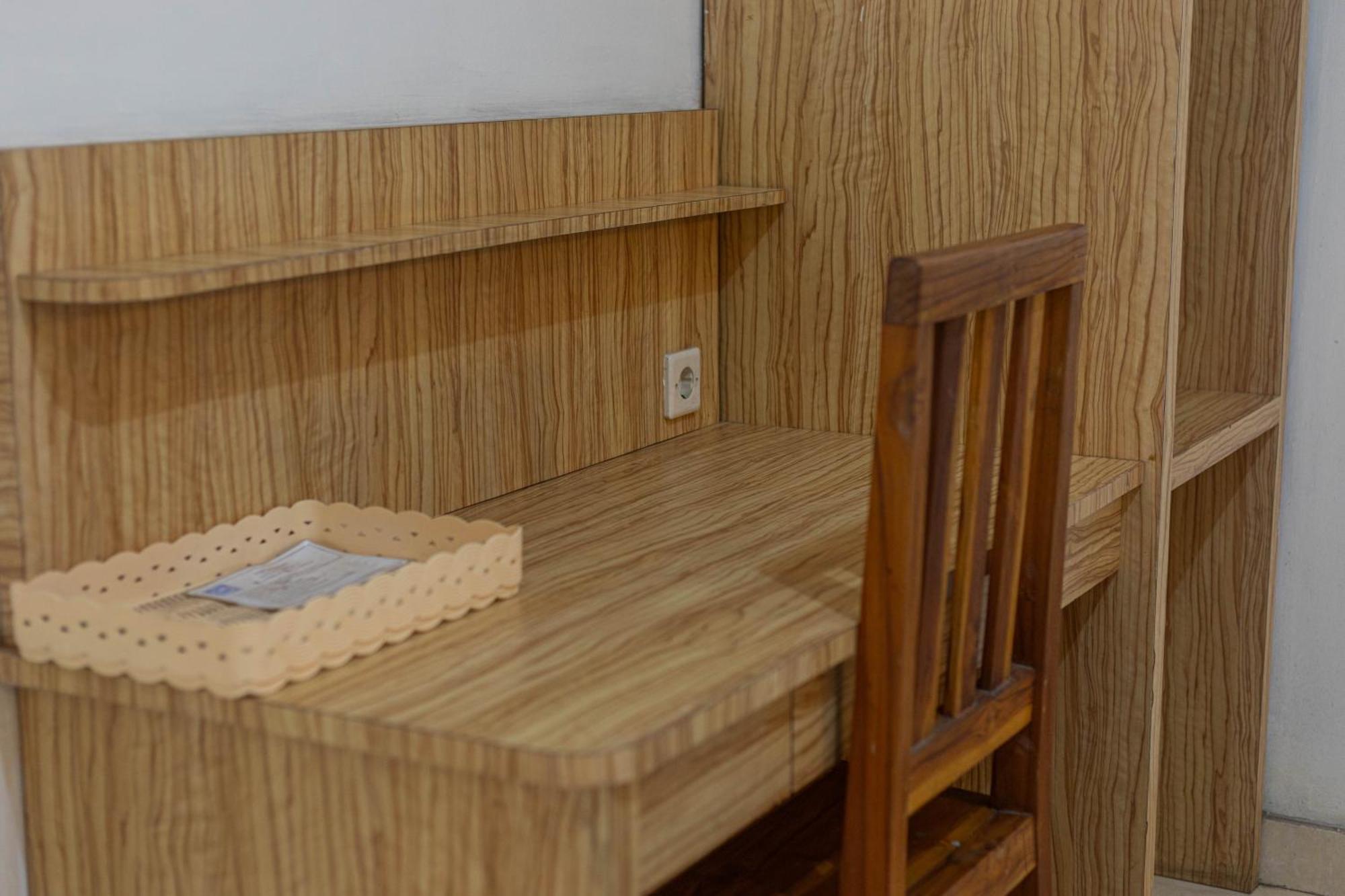 Transit Inn Senggigi Mangsit Exterior foto